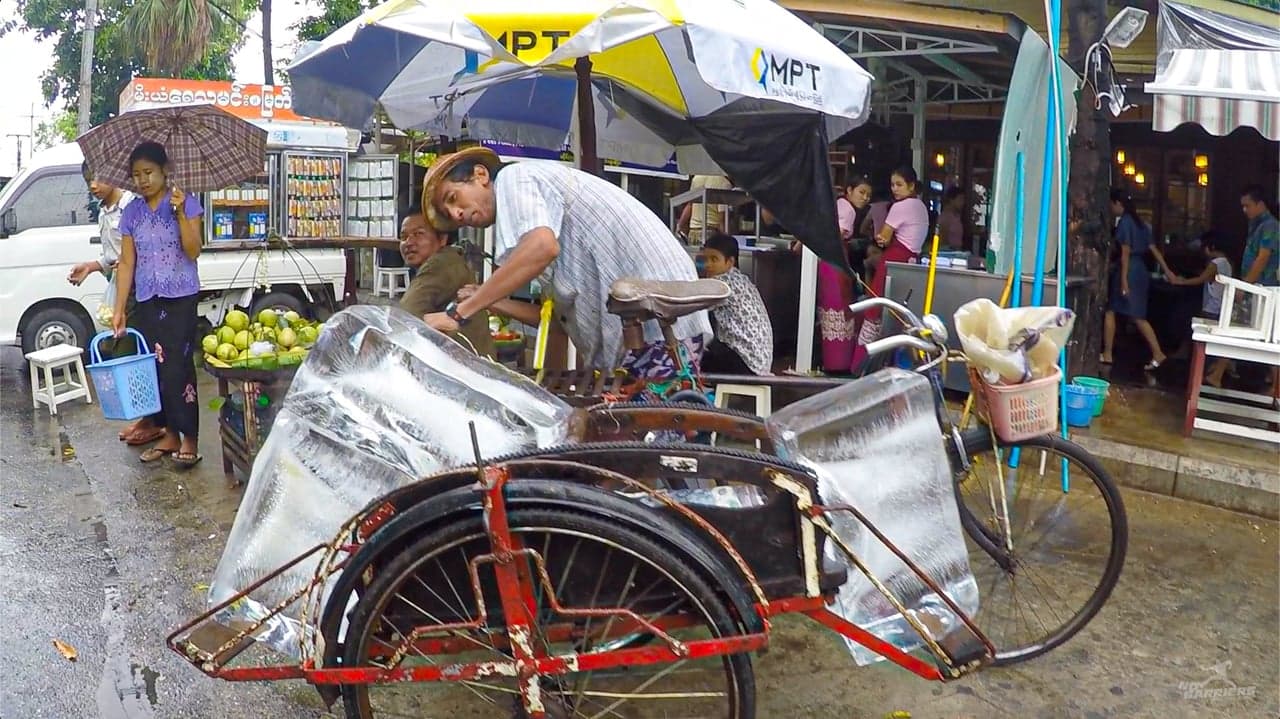 Myanmar: Ice Delivery
