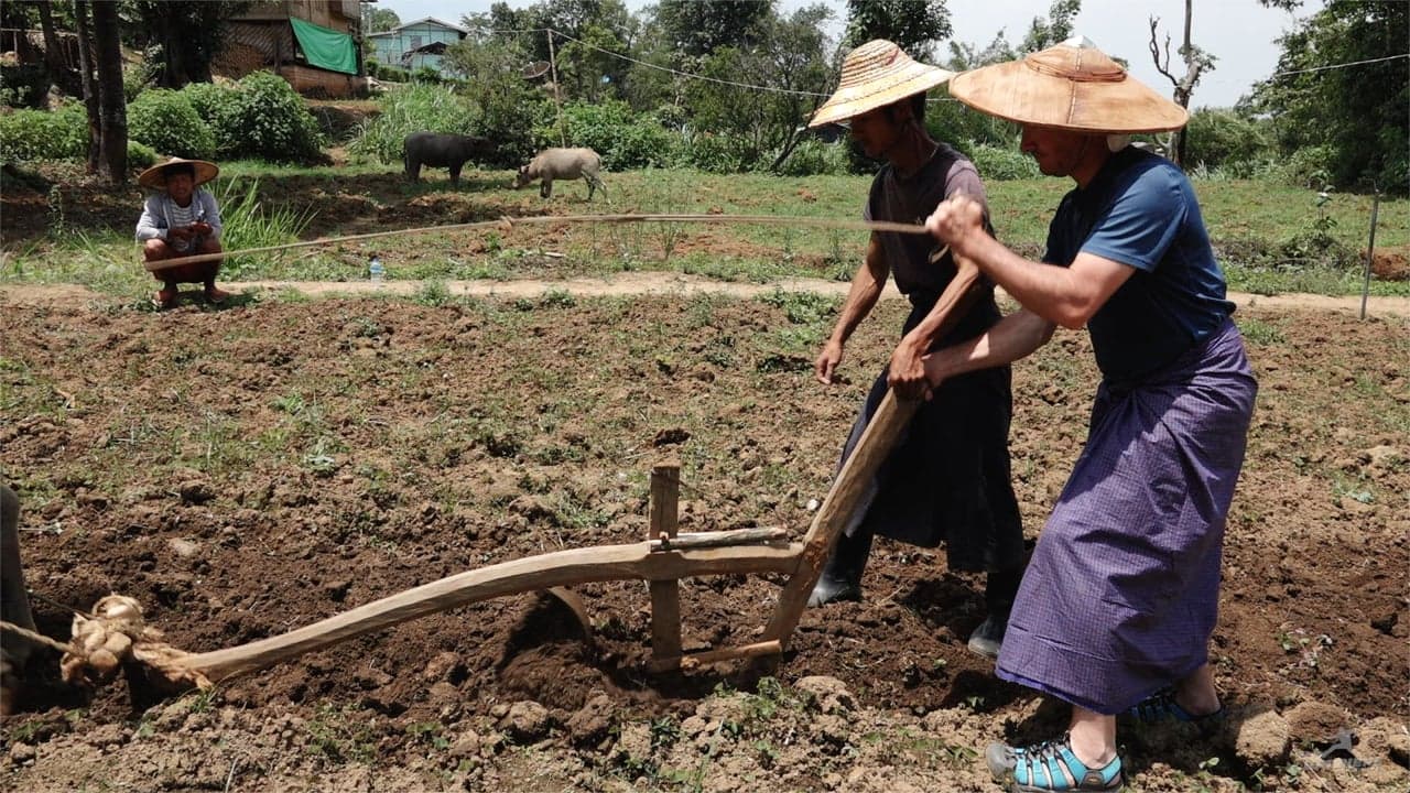 Myanmar: Experiencing Village Life