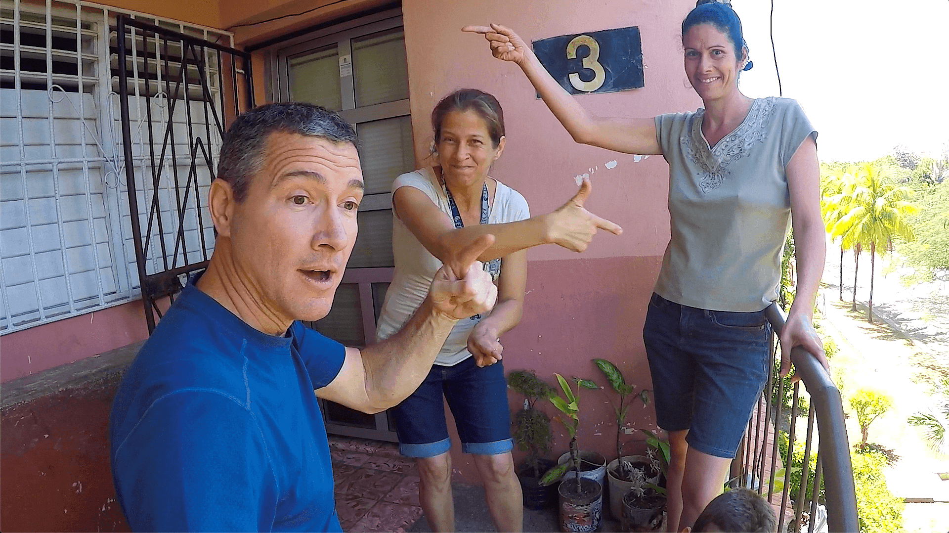 Cuba: Deaf Apartment