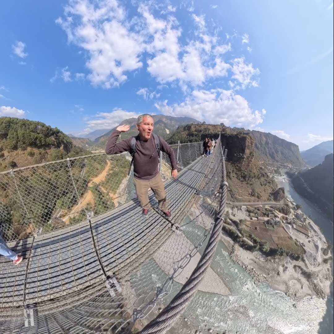 Nepal: Gandaki Golden Bridge