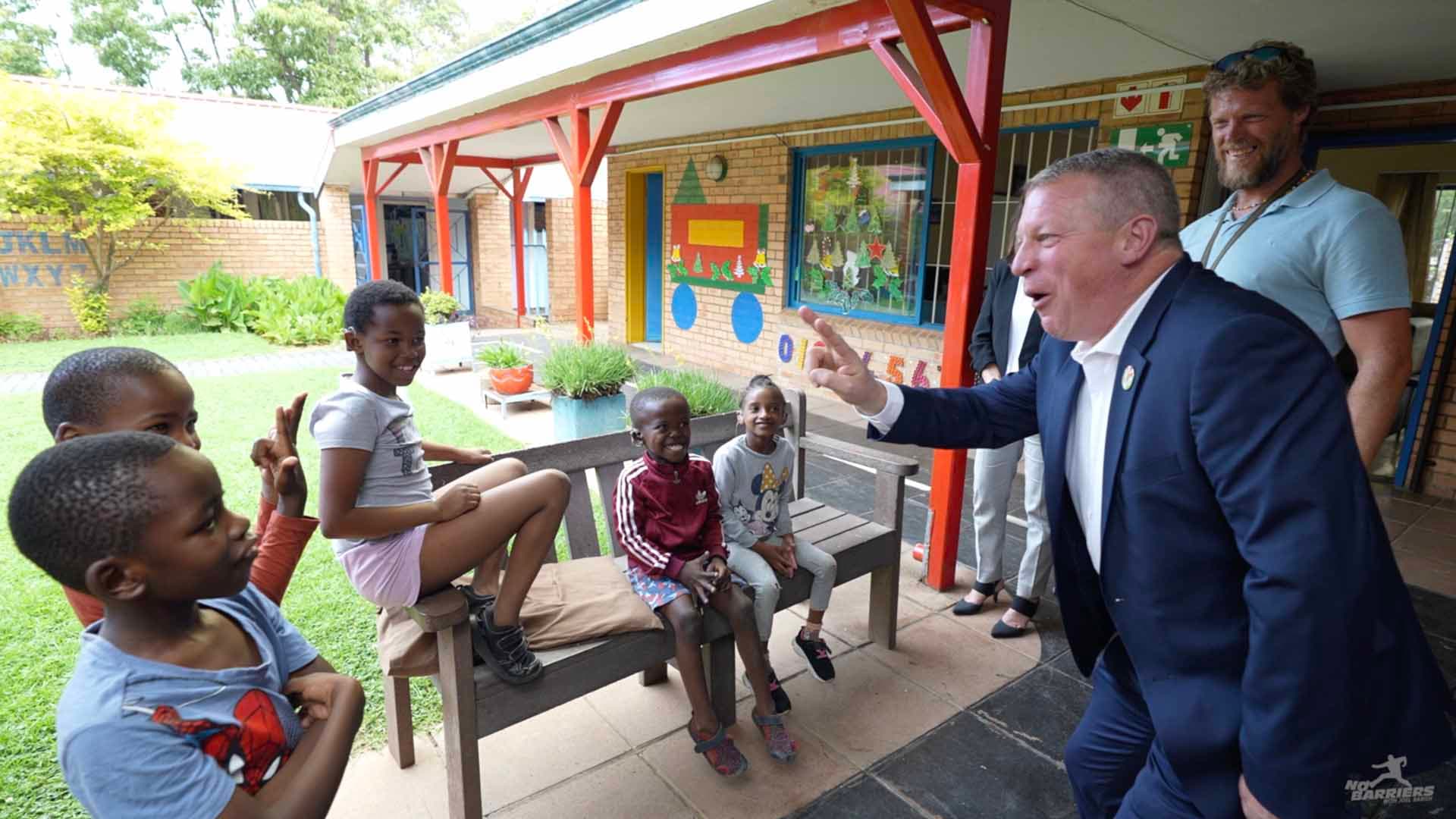 South Africa: Jeffrey Bravin Inspires Deaf Students at St. Vincent School for the Deaf